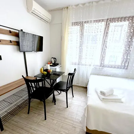 Menesa Hotel 3*