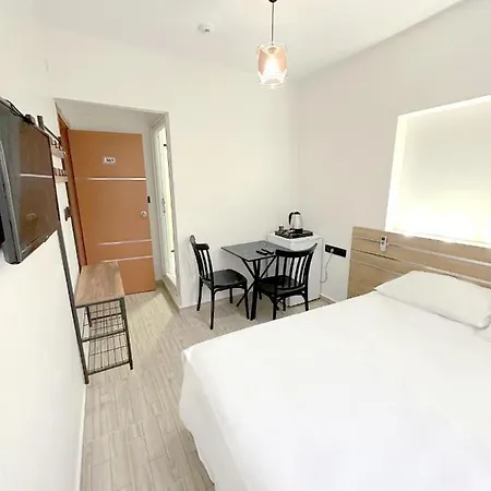 Menesa 3*