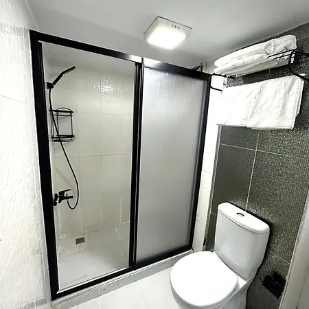 Menesa Hotel 3*